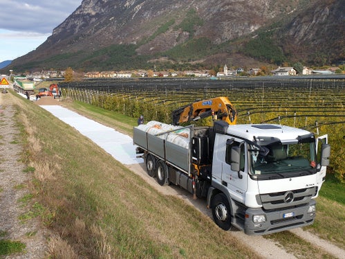 Die langlebigen und umweltverträglichen Geobaustoffe aus polymeren Werkstoffen wurden an der Etsch bei Laag eingesetzt. (Foto: LPA/Landesamt für Wildbach- und Lawinenverbauung Süd/Naue)