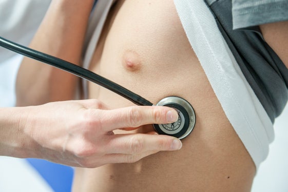 Attraverso il cosiddetto  “consenso alla consultazione” si possono accelerare i processi, migliorare l'assistenza sanitaria e i pazienti possono ricevere più rapidamente un trattamento mirato. (Foto: USP/Claudia Corrent)