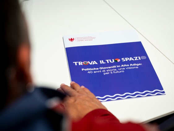 Frutto di un processo di analisi e co-progettazione avviato nel 2023, a partire dai 40 anni della legge provinciale 13/1983, Trova il tuo spazio si articola attorno a tre pilastri: accessibilità, approfondimento, sperimentazione. La strategia è stata illustrata nei giorni scorsi all'Università degli Studi di Milano. (Foto: USP/Fabio Brucculeri)