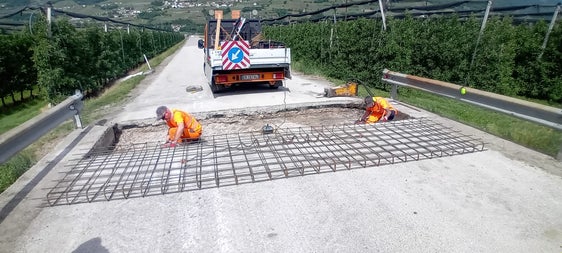 Die Landesregierung hat in ihrer Sitzung vom 28. August auf Vorschlag von Landesrat Alfreider das erste Zusatzprogramm 2026 für die außerordentliche Instandhaltung der Landes- und Staatsstraßen genehmigt. (Foto: LPA/Ressort Infrastrukturen und Mobilität)