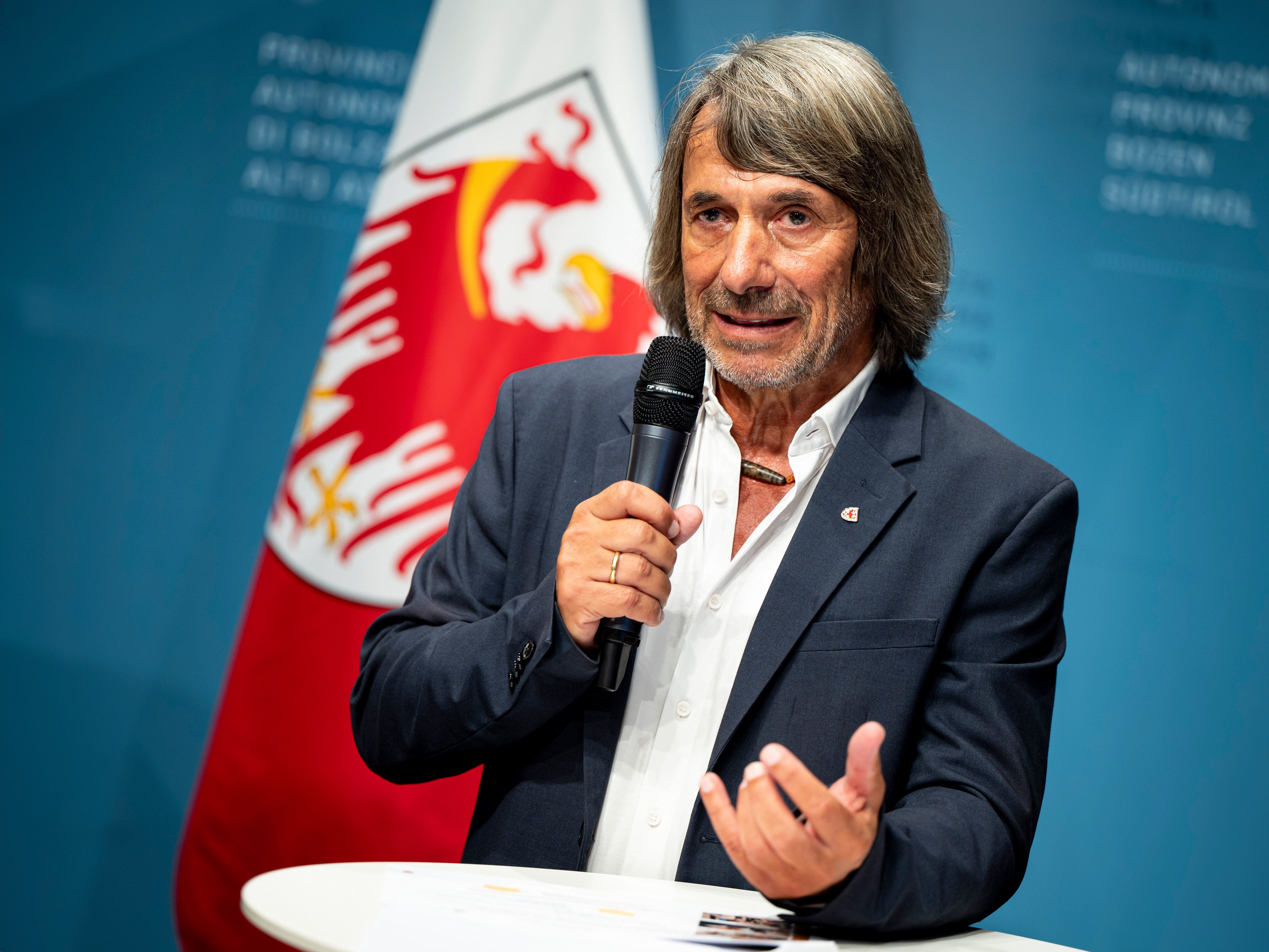 Alla luce dei recenti episodi di violenza contro il personale sanitario, l'assessore provinciale Hubert Messner esprime piena solidarietà a tutti gli operatori. (Foto: USP/Fabio Brucculeri)