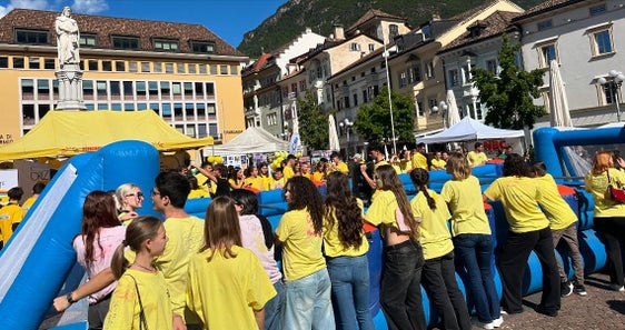 Il primo Yellow day ha mostrato alla cittadinanza intera l’esperienza e le tappe del percorso educativo-formativo dei “gialloni” e degli animatori. (Foto: USP/Ufficio politiche giovanili)