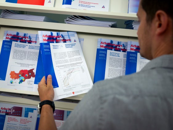 Die neue Ausgabe der Arbeitsmarkt-News ist dem Thema der Jugendbeschäftigung im Sommer 2024 gewidmet. (Foto: LPA/Fabio Brucculeri)