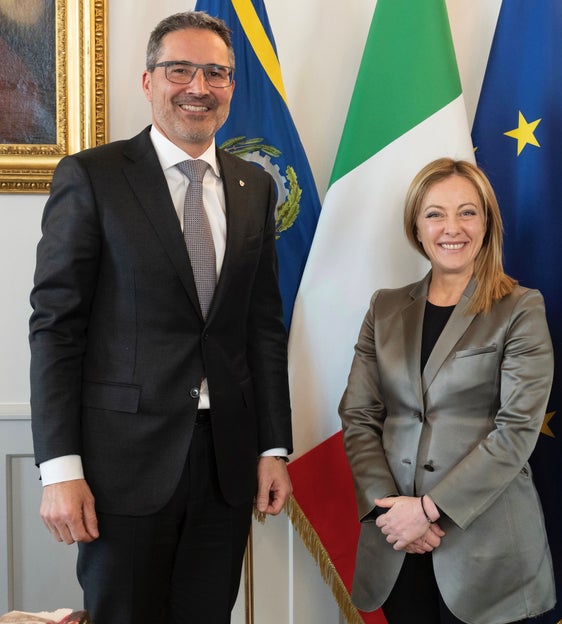 Il presidente della Provincia autonoma di Bolzano, Arno Kompatscher, e la presidente del Consiglio dei ministri, Giorgia Meloni. (Foto: governo.it)