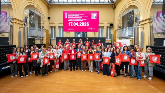 Si battono per una maggiore equità nelle retribuzioni: rappresentanti della politica, delle organizzazioni e del mondo dell'associazionismo hanno richiamato l'attenzione sul tema della discriminazione retributiva l'8 aprile scorso, in occasione della presentazione delle iniziative per l'Equal Pay Day. (Foto: USP/Fabio Brucculeri)