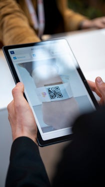Al concorso, al momento del check-in, i partecipanti hanno ricevuto un tablet abbinato a un codice QR personale (Foto:USP/Fabio Brucculeri)