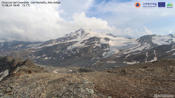 Augen auf die Gletscher: im Bild der Langenferner, festgehalten von der Foto-Webcam auf der Butzenspitze (Foto: LPA/Webcam: www.foto-webcam.eu/webcam/langenferner)

