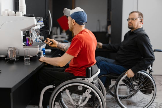 Das Entgelt für Menschen mit Behinderung, die sich an Arbeitsintegrations- oder Arbeitsbeschäftigungsprojekten beteiligen, wird ab dem nächsten Jahr deutlich steigen. (Foto: pexels.com Das Foto darf nur in Zusammenhang mit dieser Pressemitteilung verwendet werden)
