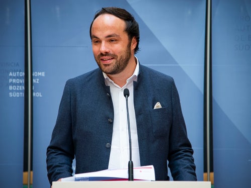 L'assessore alla scuola tedesca Philipp Achammer: Mettendo le ragazze e i ragazzi al centro del progetto scolastico in Alto Adige (Foto: ASP/Fabio Brucculeri) 