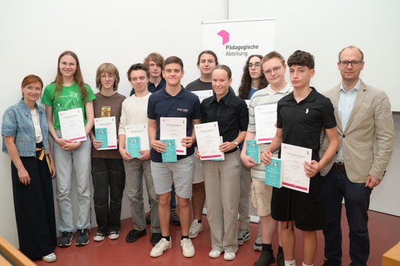 Abschlussfeier der Schul-Olympiaden: Mathematik-Olympiade Landeswettbewerb (Foto: LPA/Deutsche Bildungsdirektion/Margit Pichler)