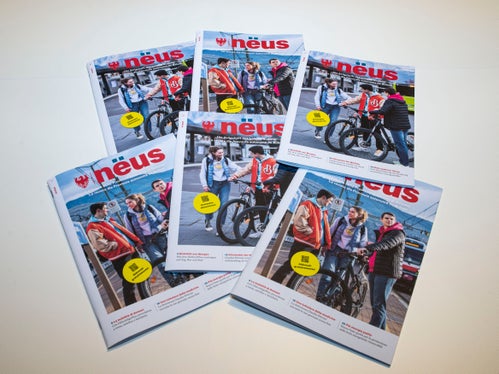 Nëus wird künftig vier Mal jährlich erscheinen. Die Titelgeschichte der ersten Ausgabe von nëus ist dem neuen Mobilitätsplan des Landes gewidmet. (Foto: LPA/Fabio Brucculeri)