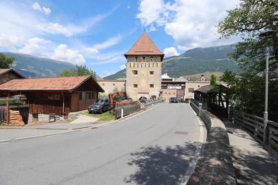 Immagine meteorologica del mese di giugno 2026: Glorenza. (Foto: USP/Martin Geier)