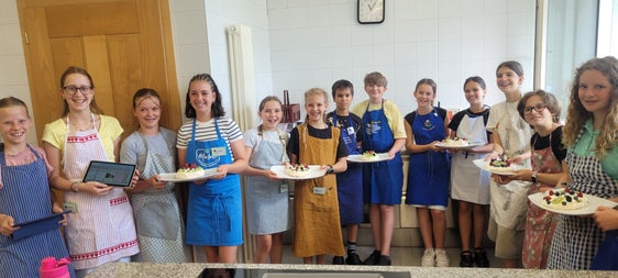 Food around the world (Foto: LPA/Deutsche Bildungsdirektion/Miriam Donà)

