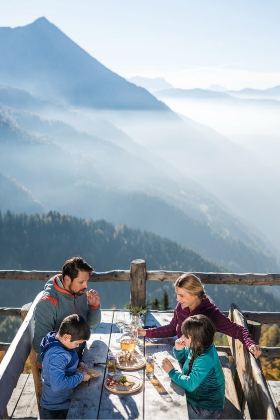 Le attuali regole di prevenzione del Covid-19 per i rifugi pubblici e privati dovrebbero valere anche nella stagione invernale 2021-22.  (Foto: ASP/IDM) 
