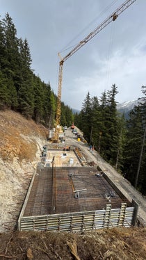 La nuova postazione ricetrasmittente garantirà una migliore copertura radiotelevisiva e la trasmissione dati nella zona di Anterselva di Mezzo, del Lago di Anterselva, della Passo Stalle e delle infrastrutture pubbliche, delle aziende e delle abitazioni del Comune di Rasun-Anterselva. (Foto: USP/RAS)