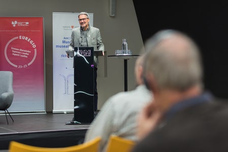 Euregio-Präsident, Südtirols Landeshauptmann&nbsp;Arno Kompatscher: Es ist wichtig, die kulturellen Schätze der Euregio möglichst vielen Zielgruppen nahe zu bringen.&nbsp;(Foto: LPA/Patrizia Corriero)