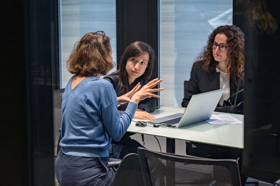 Sperimentata per la prima volta una nuova procedura per l'assegnazione degli idonei dei concorsi pubblici: circa 50 candidate e candidati riceveranno le offerte di lavoro in tempi brevissimi (Foto: USP/Greta Stuefer)