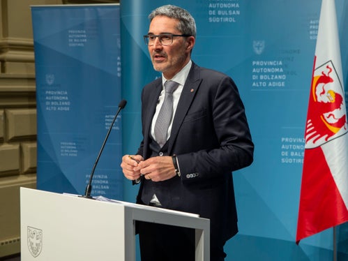 Der Beitritt zu den EU-Partnerschaften, entspricht den Zielsetzungen der Südtiroler Forschungsoffensive, die Südtirol als Forschungsstandort stärken und internationalisieren will, sagte Landeshauptmann Arno Kompatscher. (Foto: LPA/Fabio Brucculeri)