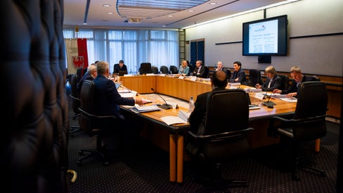 La Giunta provinciale ha tenuto la sua prima seduta venerdì 2 febbraio, iniziando così i lavori della nuova legislatura. Lunedì 30 dicembre è in programma l'ultima seduta del 2024. (Foto: USP/Fabio Brucculeri)