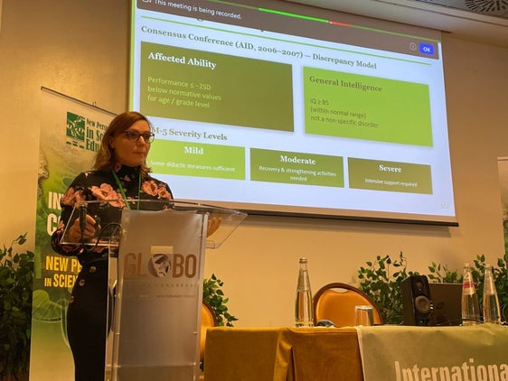 Martina Bodner, docente della scuola secondaria di secondo grado dell’Alto Adige, ha partecipato alla quindicesima edizione del convegno internazionale “New Perspectives in Science Education”, svoltosi a Firenze, affrontando il tema dell’insegnamento inclusivo della chimica, con particolare attenzione agli studenti con Disturbi Specifici dell’Apprendimento e, in particolare, con discalculia. (Foto: USP)