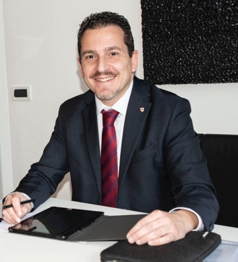 Giulio Lazzara, economista, è attualmente direttore della Ripartizione Finanze, incarico che ha assunto nel 2015. Dal 2020 Lazzara è il vicedirettore generale della Provincia. (Foto: ASP)