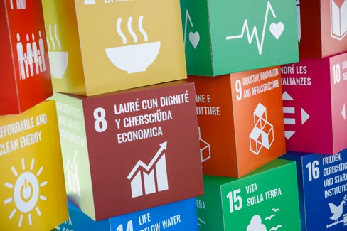 Manca ormai solamente un mese all’inizio dei Sustainability Days. In questo clima di attesa parte oggi la mini-campagna social “Gli SDG spiegati in breve” (Foto: ASP/Tiberio Sorvillo)