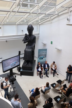 La mostra Antichi Egizi: maestri dell'arte” è la prima di una serie di esposizioni in collaborazione con importanti musei: sarà visitabile a Bolzano dal 21 settembre al 10 dicembre 2023. (Foto: ASP/Crocco)