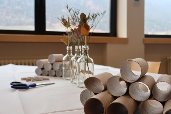 Tag der Hauswirtschaft an der Fachschule für Hauswirtschaft und Ernährung Tisens, im Bild ein Blick auf innovative Tischgestaltung (Foto: LPA/Fachschule für Hauswirtschaft und Ernährung Tisens)