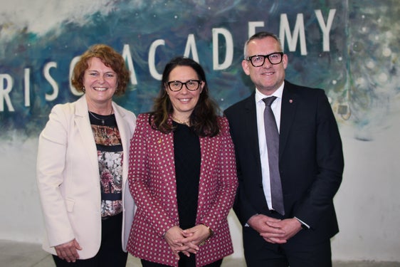 Un incontro dedicato al confronto e alle prossime sfide sul tema delle persone con disabilità. Nella foto (da sinistra) l'assessora provinciale Rosmarie Pamer, la ministra Alessandra Locatelli e l'assessore provinciale Christian Bianchi. (Foto: ASP/Carmen Kollmann)
