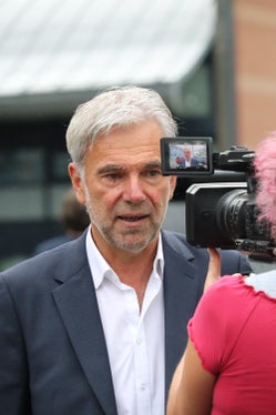 Es ist wichtig, dass die Bevölkerung rechtzeitig über Wetterumschwünge informiert wird und damit weiß, wie sie sich angemessen verhalten soll: Landesrat Schuler bei der Vorstellung des Updates der App Wetter Südtirol (Foto: LPA/Maja Clara)