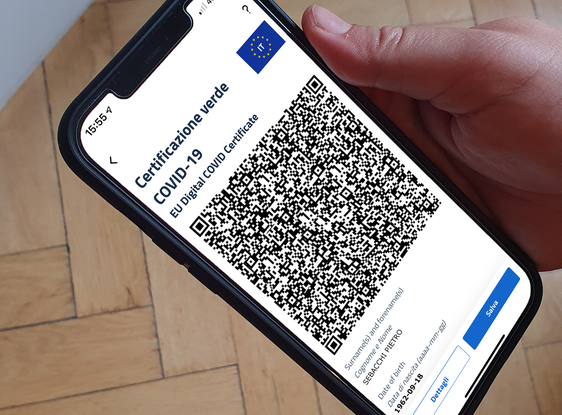 In diversi nuovi ambiti è richiesto il green pass semplice o il green pass rafforzato. (Foto: ASL)