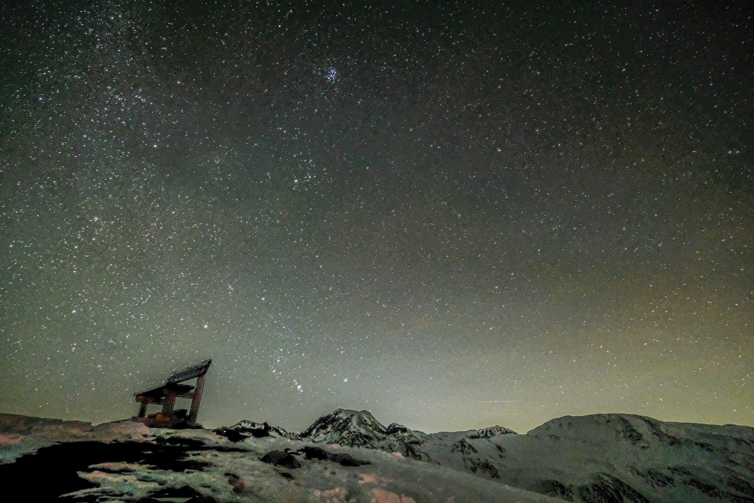 Bild des Monats Dezember 2025: Der Sternenhimmel vom Penserjoch aus. Foto: LPA/Martin Geier