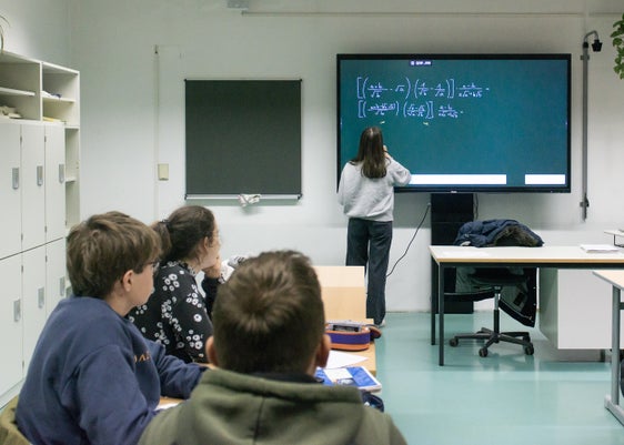Il contratto collettivo che prevede l'aumento salariale per i docenti delle scuole provinciali è entrato in vigore di recente, quello per le scuole statali seguirà verso inizio ottobre. (Foto: USP/Claudia Corrent)
