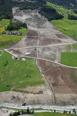 So zeigte sich der Hang nach der Rutschung vom 13. Dezember 2012 im Jahr 2016. (Archivfoto: Landeswarnzentrum in der Agentur für Bevölkerungsschutz)