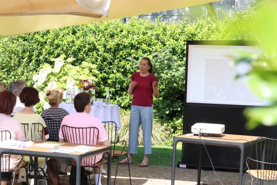 Gabriele Pircher si è concentrata sulle offerte didattiche nei Giardini di Castel Trauttmansdorff. (Foto: USP/Maja Clara)