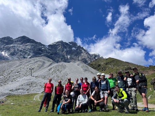 Per concludere la settimana: esercitazione di arrampicata con la squadra del Soccorso alpino del CNSAS (Foto: ASP/Croce Bianca)