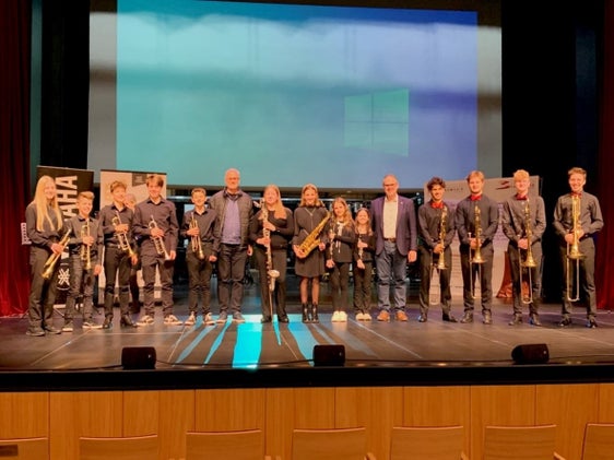 L'ensemble misto "Oktakis" sotto la direzione di Riccarda Jannissen - Sullmann, della Scuola di Musica Chiusa/Siusi, ha ottenuto un ottimo risultato con 95,3 punti. (Foto: ASP/direzione provinciale scuola musicale tedesca e ladina)