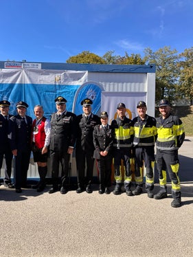Synergien auf dem Münchner Oktoberfest: Bozner Berufsfeuerwehrmänner sind wieder wie seit zehn Jahren an zwei Wochenenden im Einsatz. (Foto: LPA/Berufsfeuerwehr Bozen)