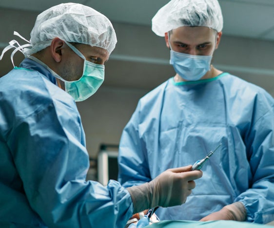 Das Land fördert künftig Clinical Fellowships, damit Südtiroler Ärztinnen und Ärzte Spezialwissen im Ausland erwerben und so  die Versorgung in Südtirol stärken. (Foto: LPA/Pexels. Das Foto darf nur in Zusammenhang mit dieser Pressemitteilung verwendet werden.)