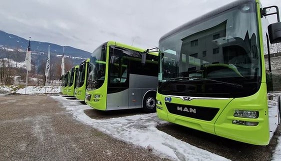 A svolgere il servizio di trasporto scolastico per conto della Provincia è il consorzio KSM (Foto: www.ksm.bz.it)
