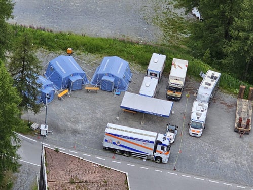 I giovani hanno trascorso la settimana nelle tende montate da loro stessi (Foto: LPA/Protezione Civile della Croce Bianca)