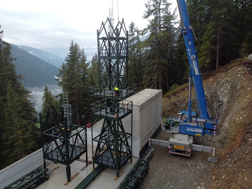 Der neue Sendemast wird insgesamt 50 Meter hoch und 50 Tonnen schwer sein. (Foto: LPA/RAS)