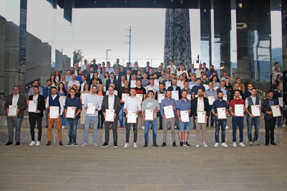  133 mestri artigiani  hanno ricevuto ieri  al NOI Techpark a Bolzano i loro diplomi professionali (ASP/ Ufficio provinciale apprendistato e maestro artigiano)