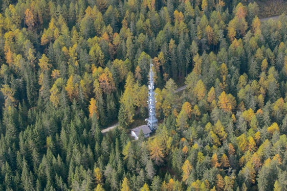 Auch lokale und nationale Radio- und Fernsehanbieter sowie Breitband- und Mobilfunkbetreiber nutzen die Senderstandorte der RAS. Im Bild: der Senderstandort St. Lorenzen. (Foto: RAS)