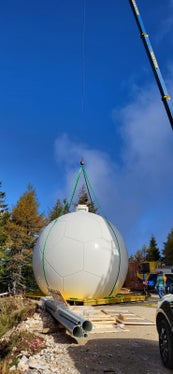 Die neue Wetterradarstation auf dem Gantkofel ist ein Gemeinschaftsprojekt der beiden Provinzen Bozen und Trient. (Foto: LPA/Dienst für Risikoprävention und CUE Trient)
