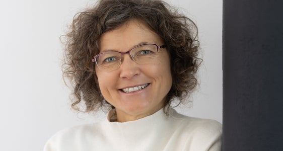 Margit Piok wird ab Mai als Direktorin und Chefredakteurin die Geschicke im Landespresseamt leiten. (Foto: Brixmedia/Oskar Zingerle)