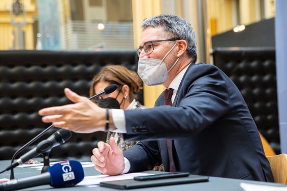 Ausblick von LH Kompatscher auf die EUSALP-Präsidentschaft 2022 gemeinsam mit dem Trentino: Südtirol positioniert sich einmal mehr als Ansprechpartner für grenzüberschreitende Initiativen. (Foto: LPA/Barbara Franzelin)