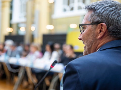 LH Arno Kompatscher: Angesichts des Weltgeschehens stellt die Programmplanung 2021-27 eine große Herausforderung für alle dar. (Foto: LPA/Fabio Brucculeri)