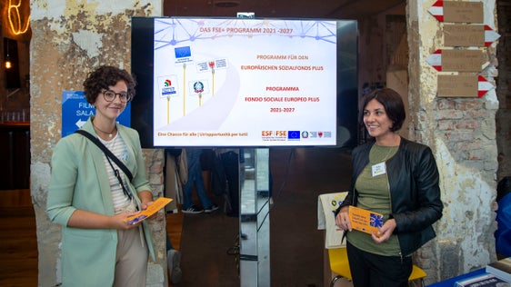 In numerosi stand sono stati presentati diversi progetti cofinanziati da programmi europei e attuati dalle Ripartizioni provinciali all'Europa e all'agricoltura (Foto: ASP/Fabio Brucculeri)
