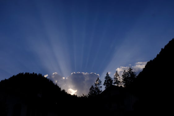 Wetterbild des Monats Mai 2026, aufgenommen in der Fraktion Gfrill in der Gemeinde Tisens (Foto: LPA/Martin Geier)